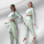 ست سه تیکه ورزشی زنانه سیملس